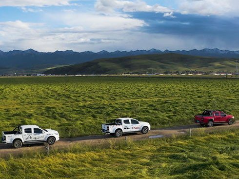 ຣh(hun)֮ãc܇(ch)(du)ܳ`ӰƬ