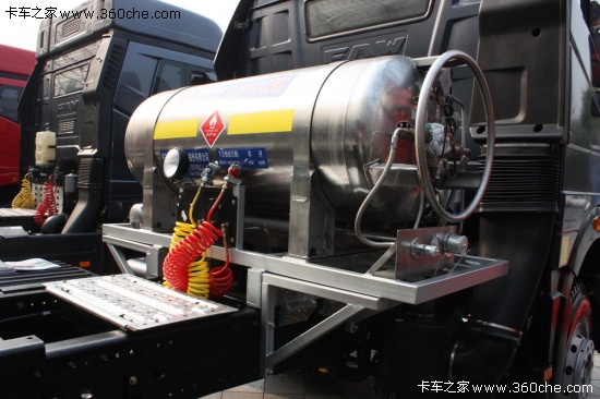 天然氣卡車三甲依舊 4月新能源產(chǎn)量