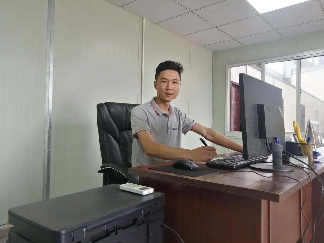 κ񴨣ü(x)(ji)Є(dng)͑Ì(sh)`ӡC˼