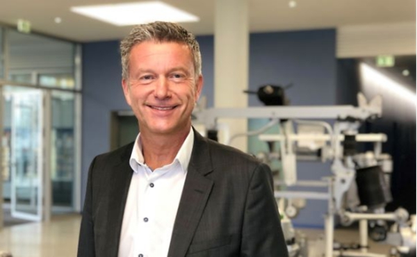 ͨ-܇Ǆ(dng)܇ (lin)δ ɰx坍ȫЧĽͨ\(yn)ݔ - 805.jpg