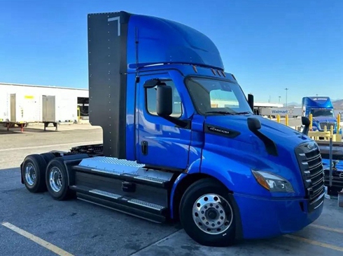 ~TruckWingsͻ10|ӢI(lng)՚W(xu)(chung)