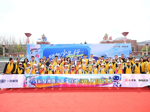 Ő(i)I(lng)һ׌ÿŮЌW(xu)I(yng)ů