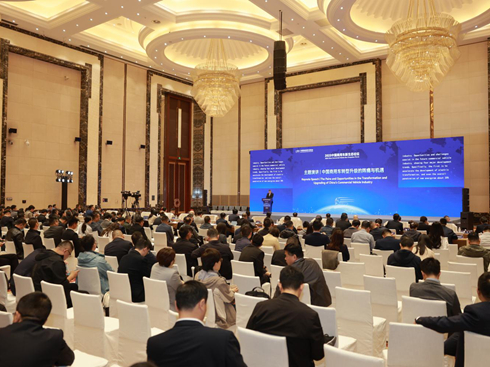 �Ї�����܇�����B(t��i)Փ�����|�L(f��ng)����܇�����\�Gɫ���ܰl(f��)չ�D��