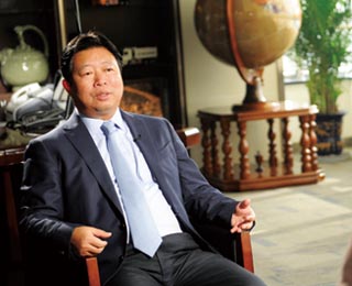 方紅衛(wèi):開啟戰(zhàn)略轉(zhuǎn)型 遠(yuǎn)矚行業(yè)未來