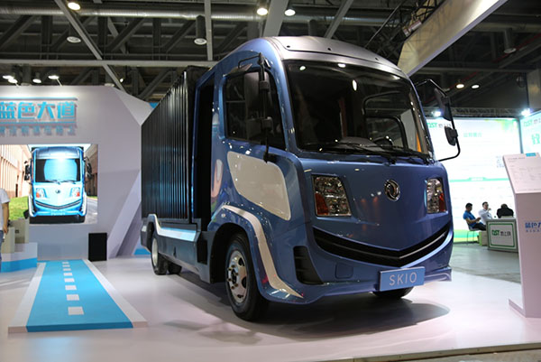 ܇W(xu)M(jn)뿨܇|L(fng)ϡ{(ln)ɫ